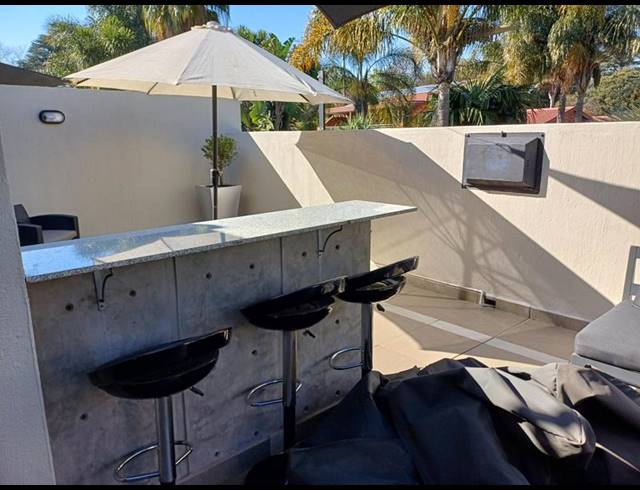 3 BEDROOM APARTMENT FOR SALE IN MORNINGHILL